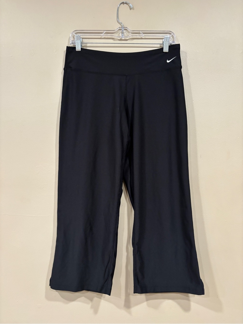 Nike Dri-Fit Women’s Cropped Leggings Black Size M